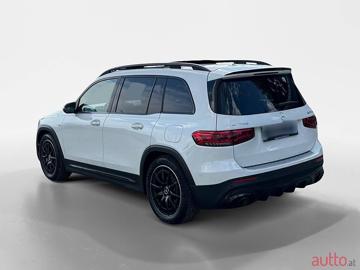2022' Mercedes-Benz GLB photo #3