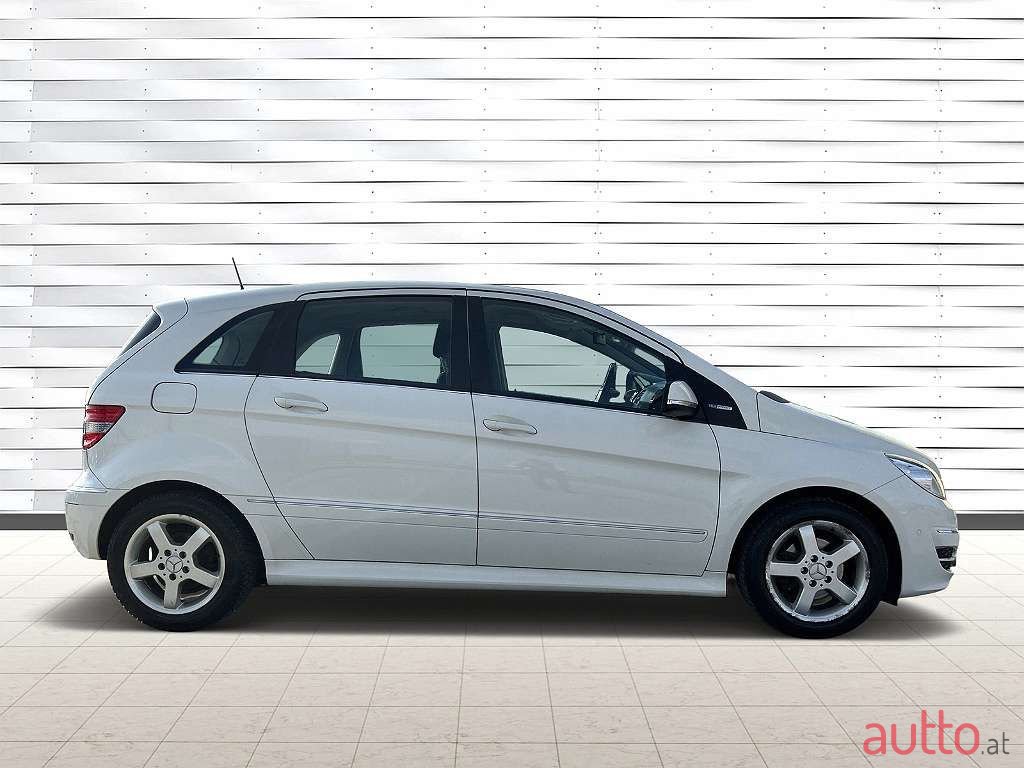 2009' Mercedes-Benz B-Klasse photo #6