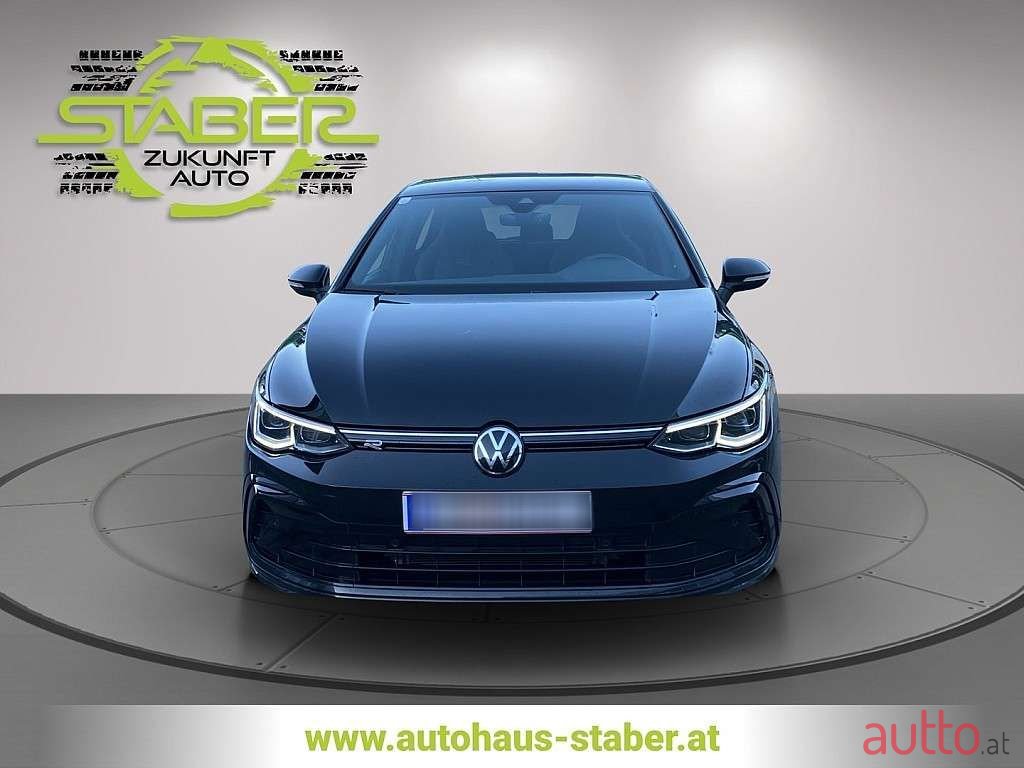 2024' Volkswagen Golf photo #2