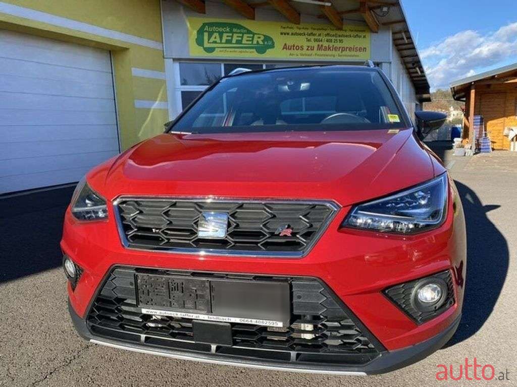 2020' SEAT Arona photo #3