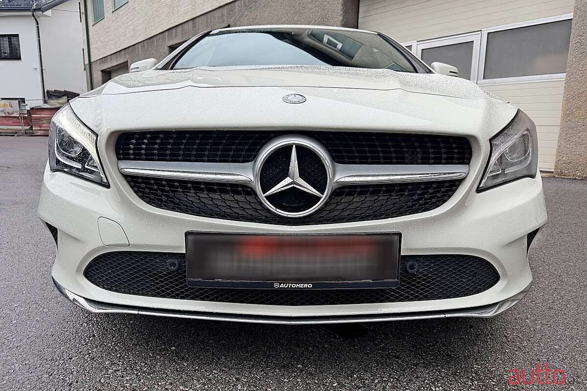 2017' Mercedes-Benz Cla-Klasse photo #5