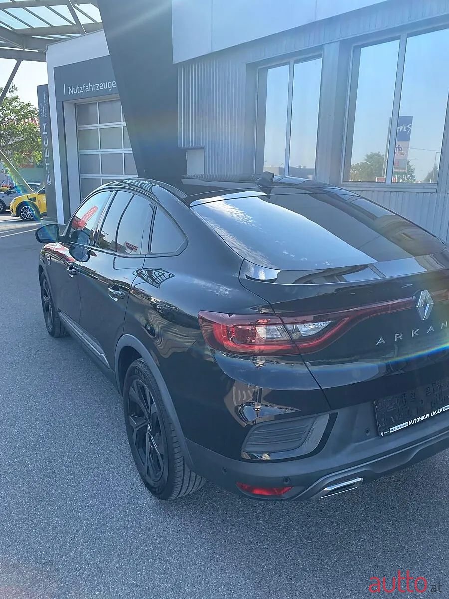 2023' Renault Arkana photo #2
