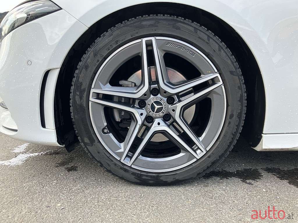 2021' Mercedes-Benz A-Klasse photo #5