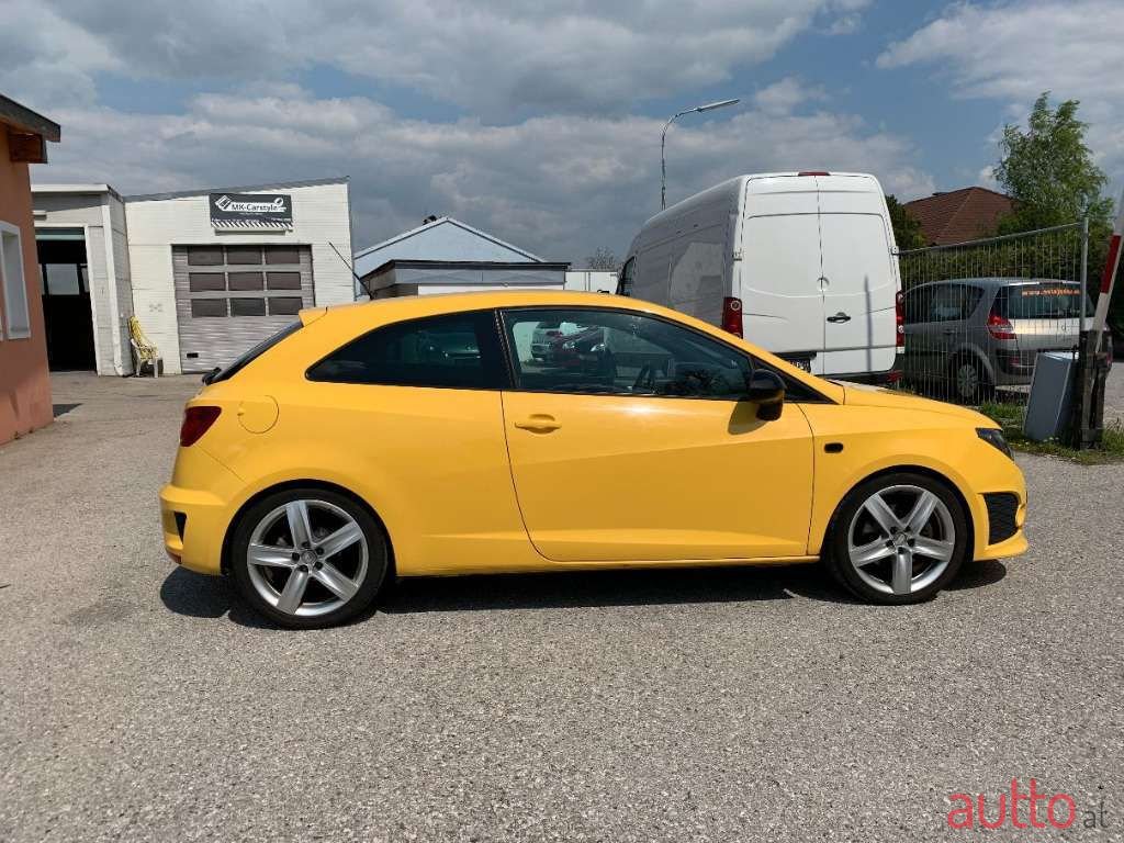 2010' SEAT Ibiza photo #6