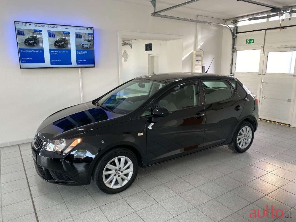 2017' SEAT Ibiza photo #2