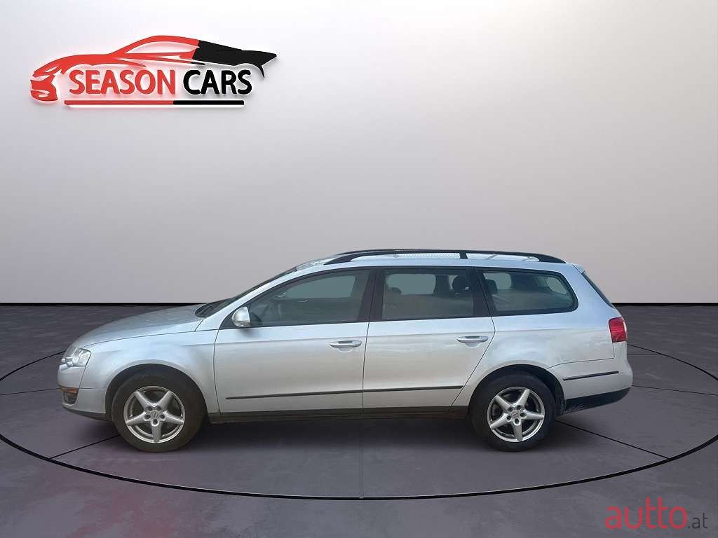 2007' Volkswagen Passat photo #2