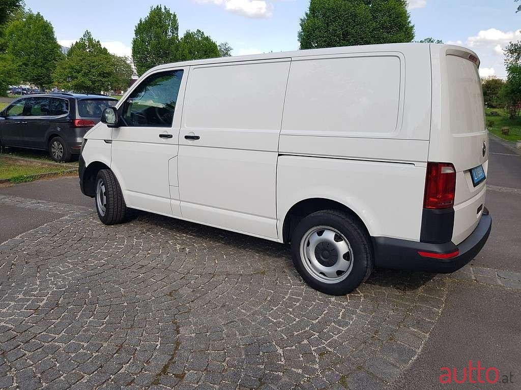 2015' Volkswagen T6 photo #4