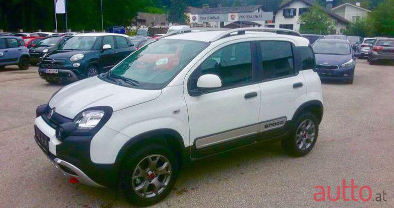 2017' Fiat Panda photo #1