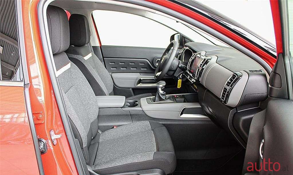 2022' Citroen C5 Aircross photo #5