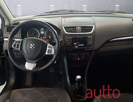 2016' Suzuki Swift photo #6