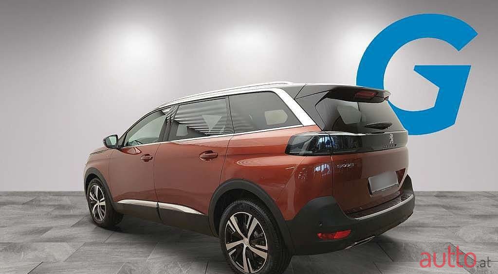 2023' Peugeot 5008 photo #4