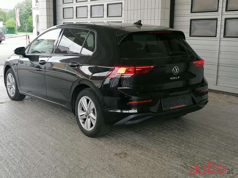 2020' Volkswagen Golf photo #2