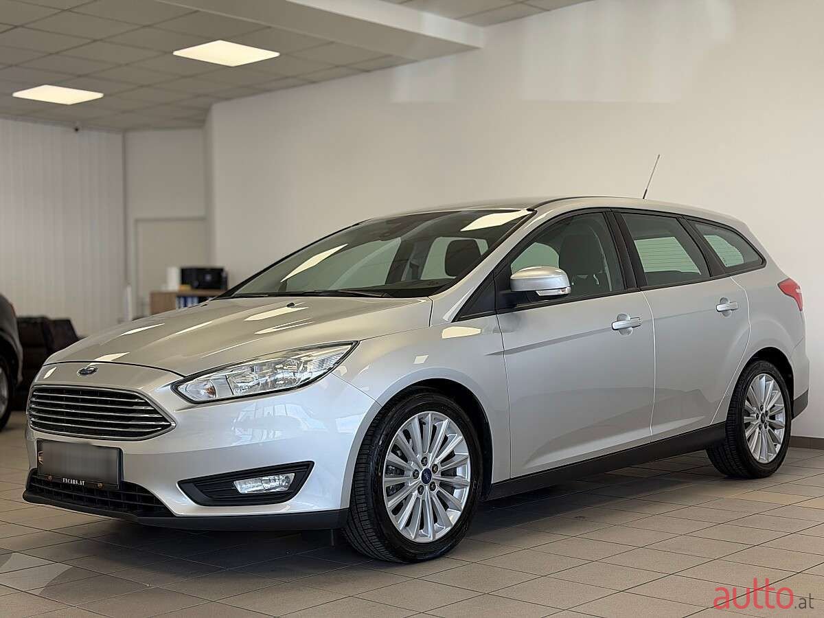 2015' Ford Focus photo #4