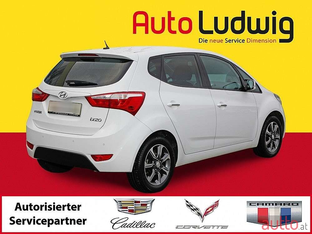 2017' Hyundai ix20 photo #2