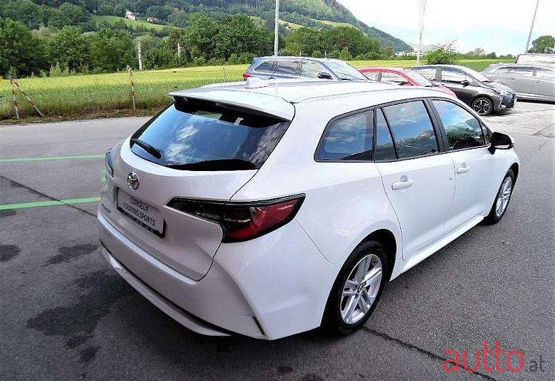 2019' Toyota Corolla photo #1