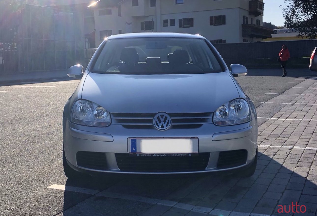 2007' Volkswagen Golf V photo #3