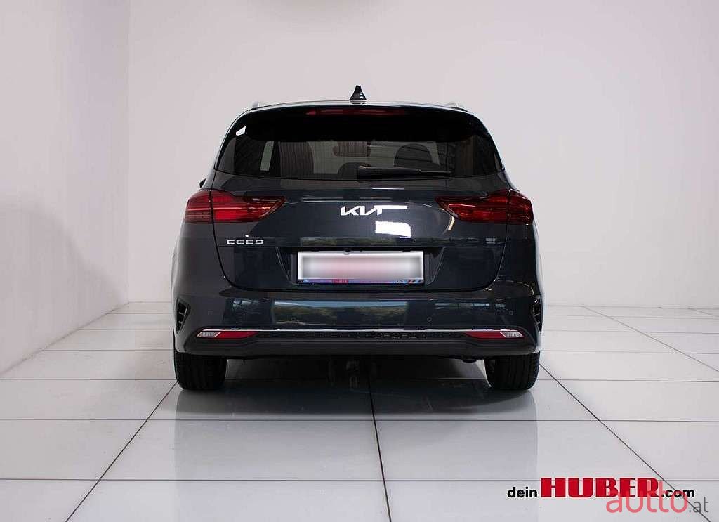 2023' Kia Ceed photo #5