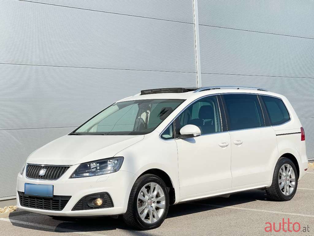 2012' SEAT Alhambra photo #1