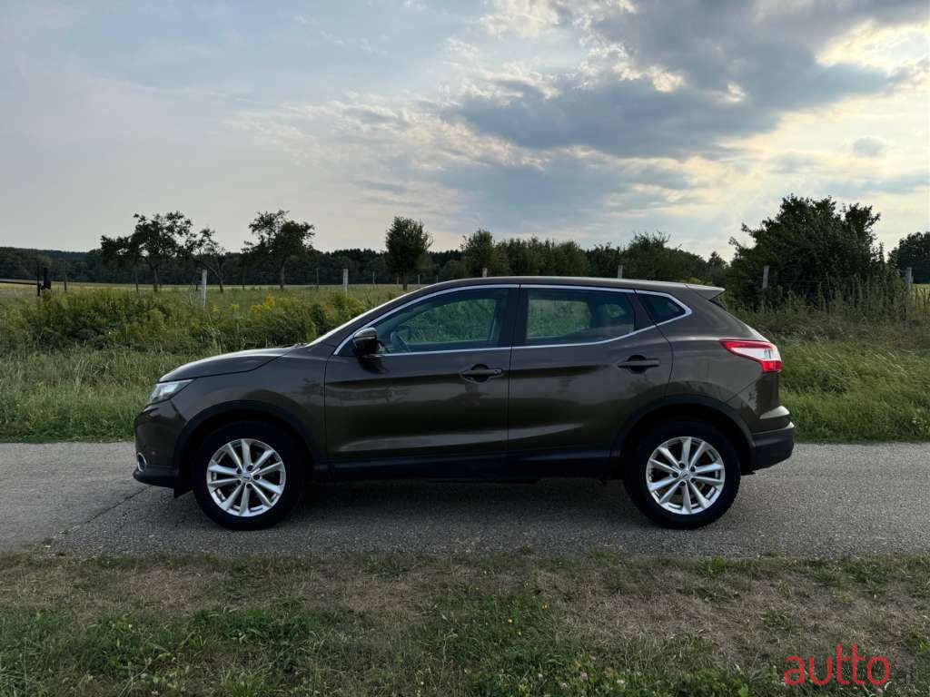 2014' Nissan Qashqai photo #4