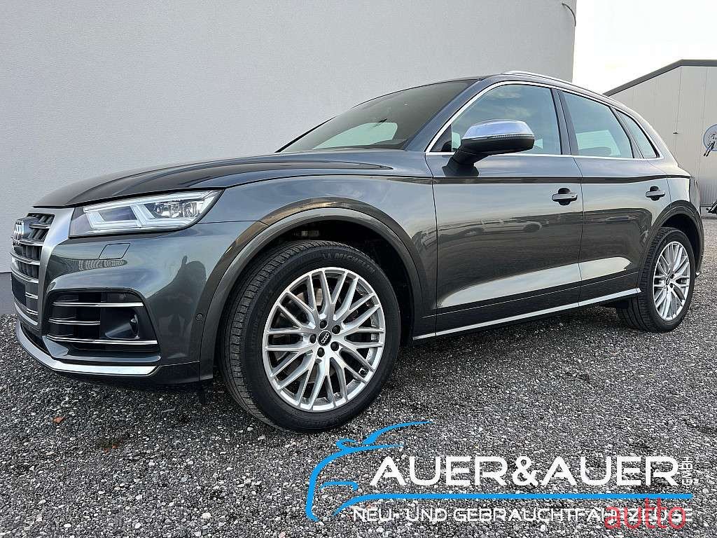 2019' Audi Q5 photo #1