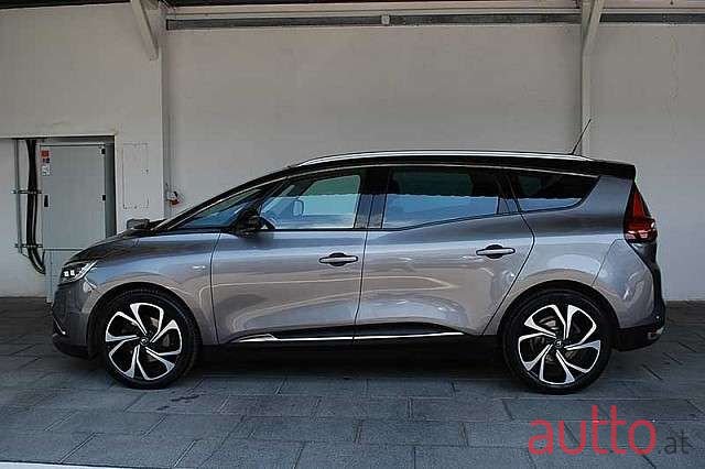 2018' Renault Grand Scenic photo #2