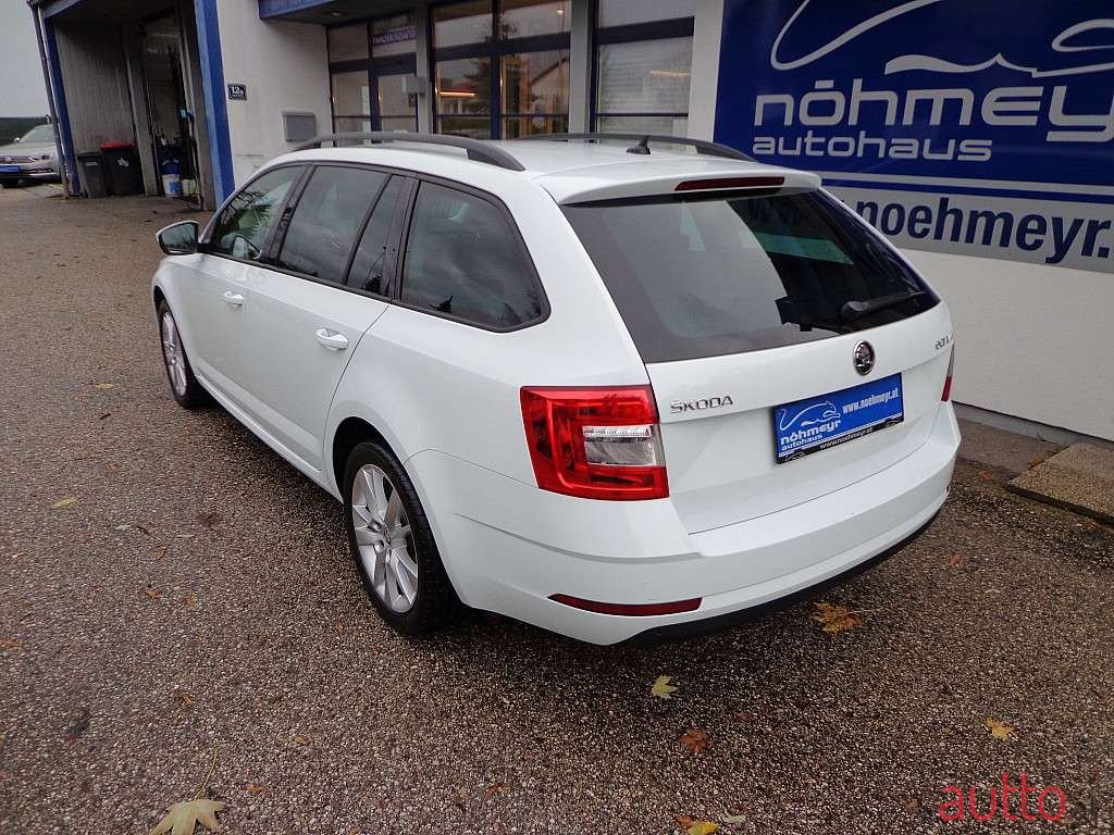 2018' Skoda Octavia photo #2