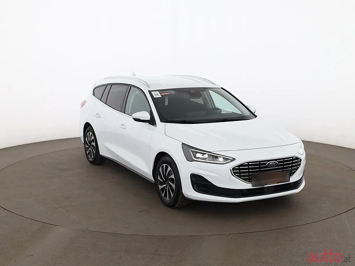 2023' Ford Focus photo #3