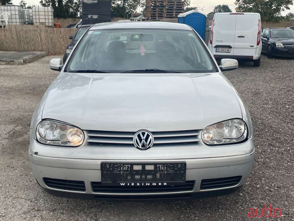 2000' Volkswagen Golf photo #1