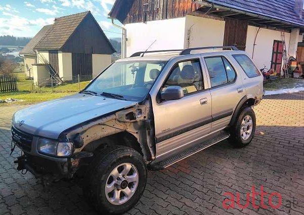 2000' Opel Frontera photo #2