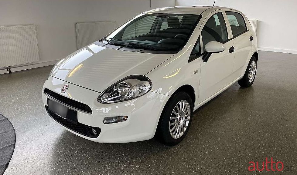 2017' Fiat Punto photo #2