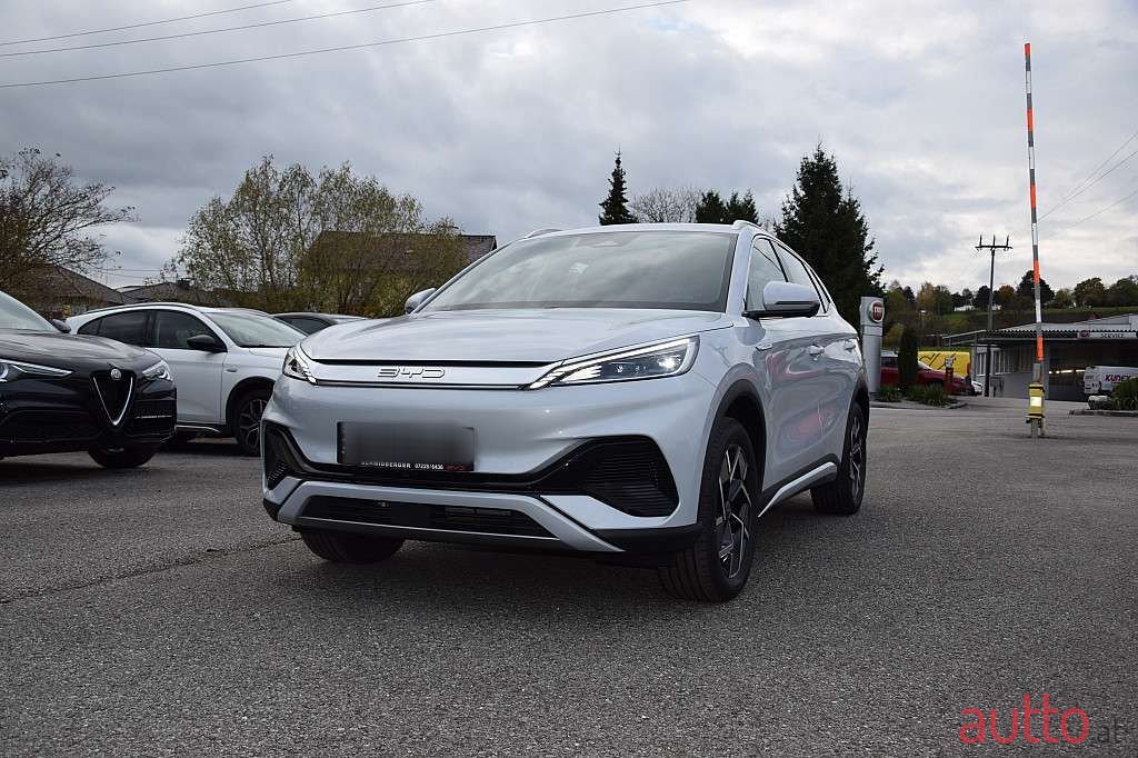 2024' BYD Atto 3 photo #2