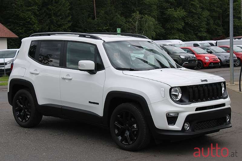 2021' Jeep Renegade photo #1
