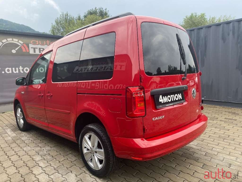 2016' Volkswagen Caddy photo #6