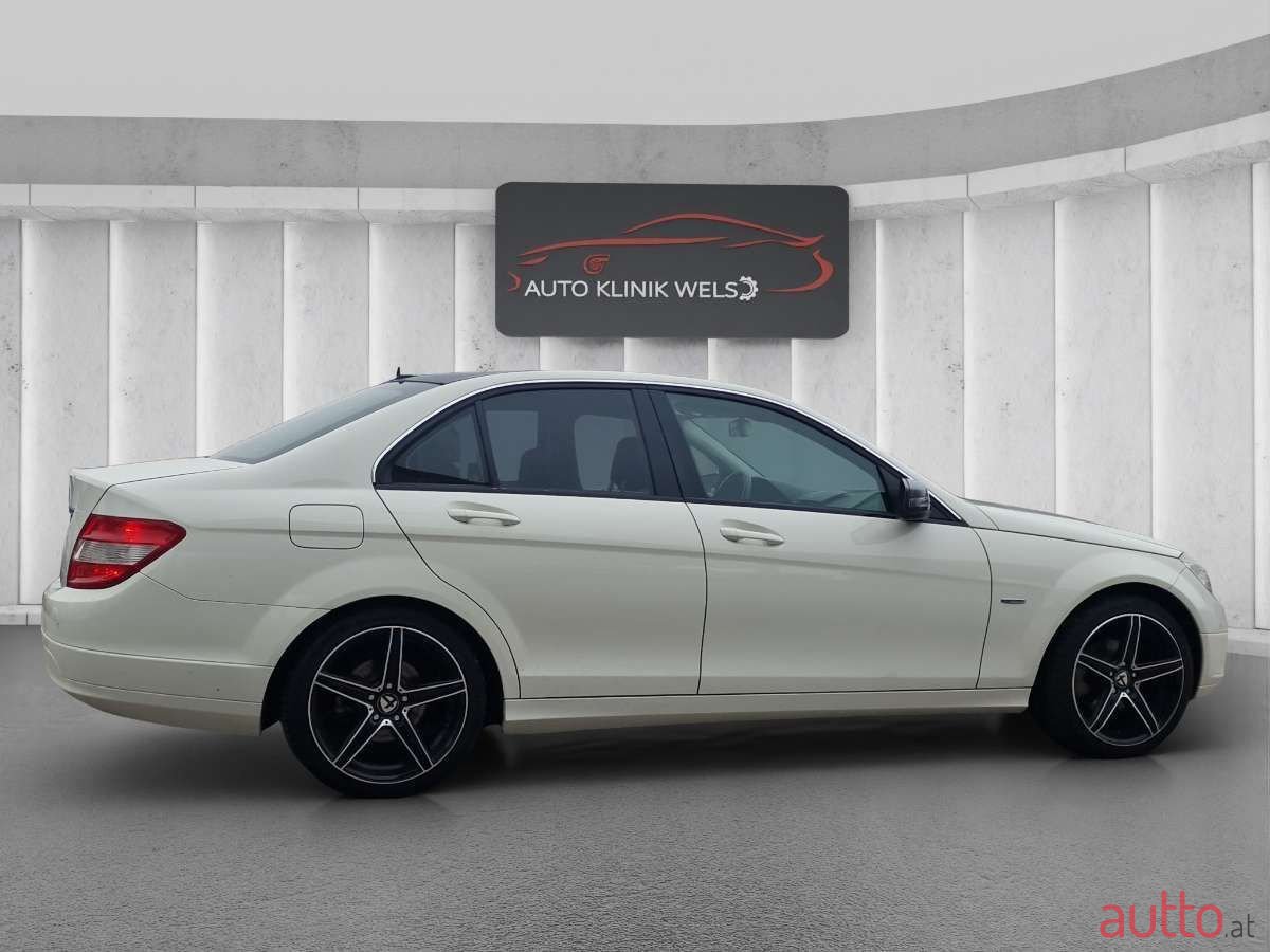 2010' Mercedes-Benz C-Klasse photo #6