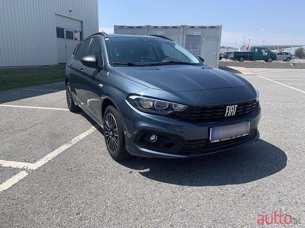 2022' Fiat Tipo photo #1
