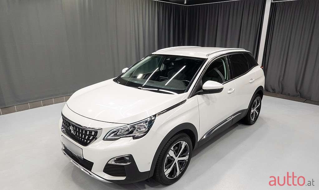 2018' Peugeot 3008 photo #2