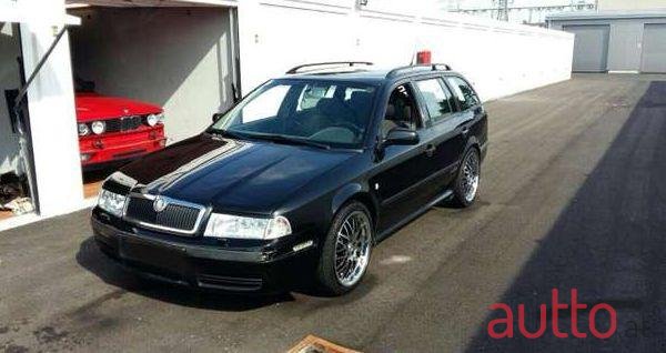 2003' Skoda Octavia photo #1