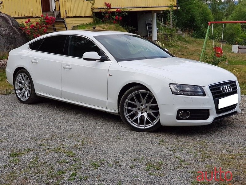 2010' Audi A5 photo #1