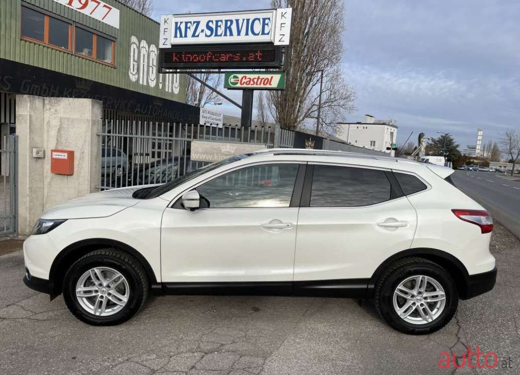 2016' Nissan Qashqai photo #2