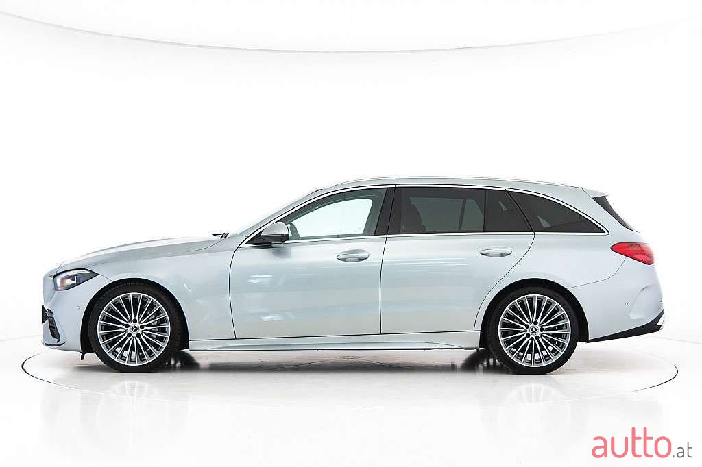 2022' Mercedes-Benz C-Klasse photo #3