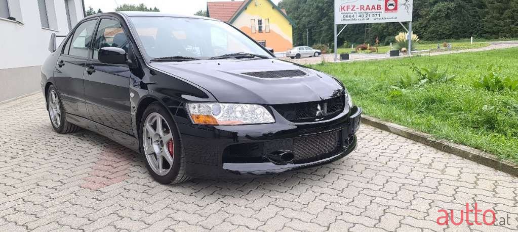 2005' Mitsubishi Lancer photo #2
