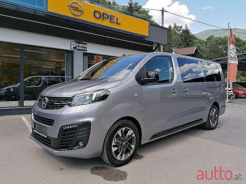 2021' Opel Zafira photo #1
