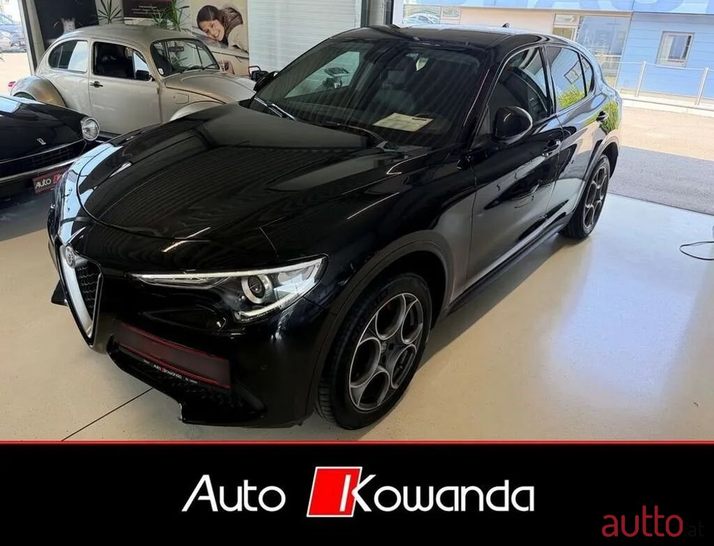 2018' Alfa Romeo Stelvio photo #3