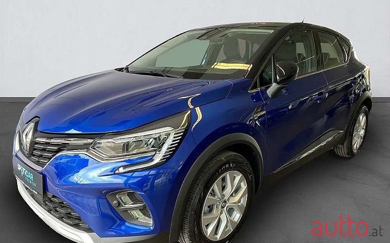 2021' Renault Captur photo #1