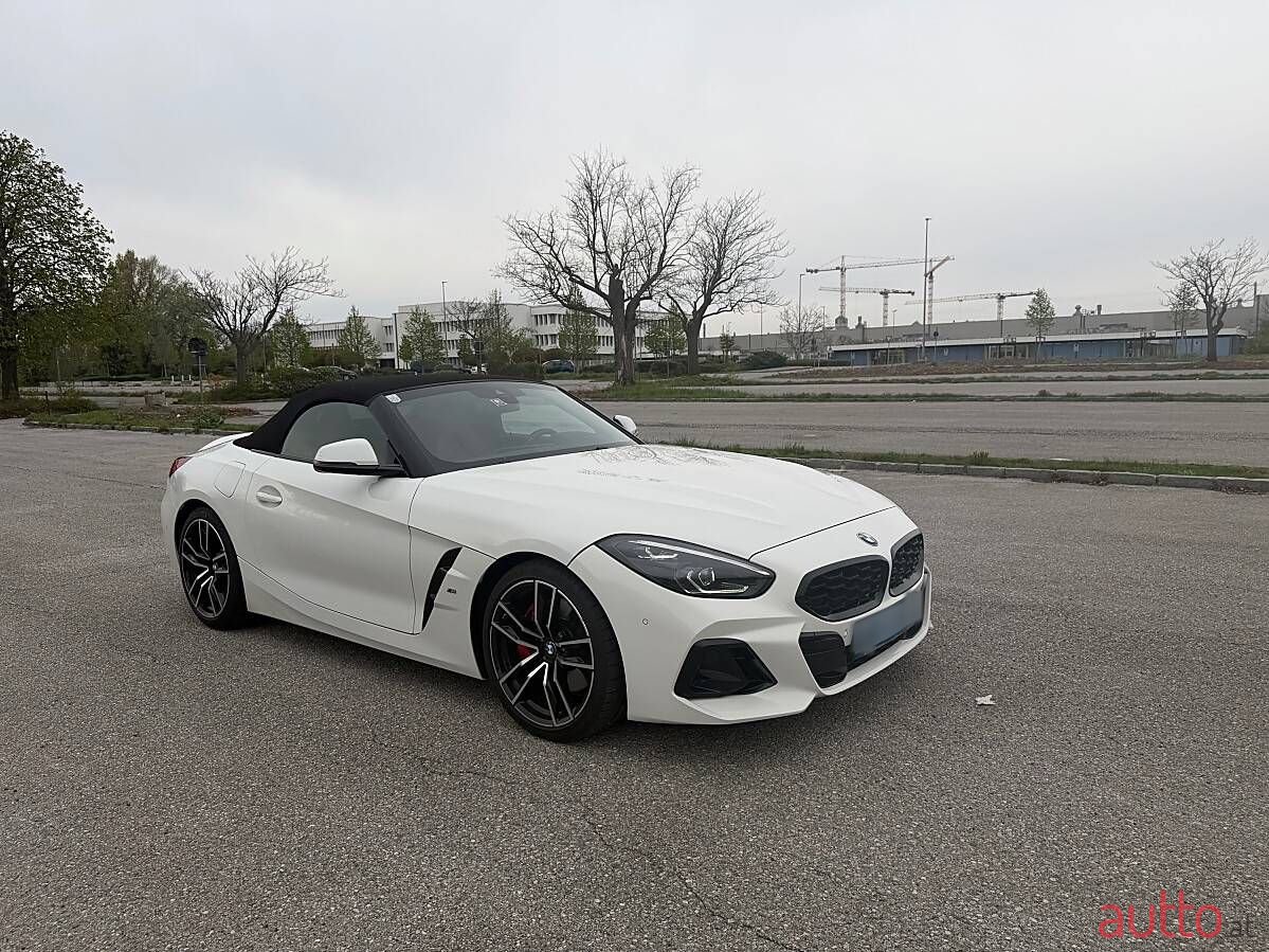2023' BMW Z4 photo #5