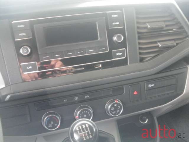 2020' Volkswagen T6 photo #6