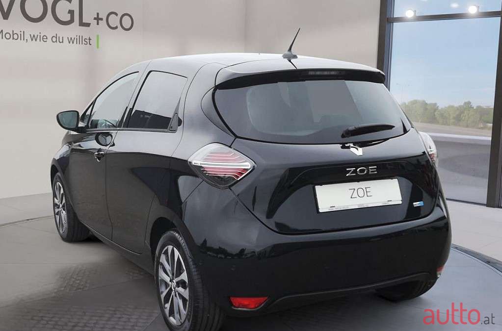 2022' Renault Zoe photo #3