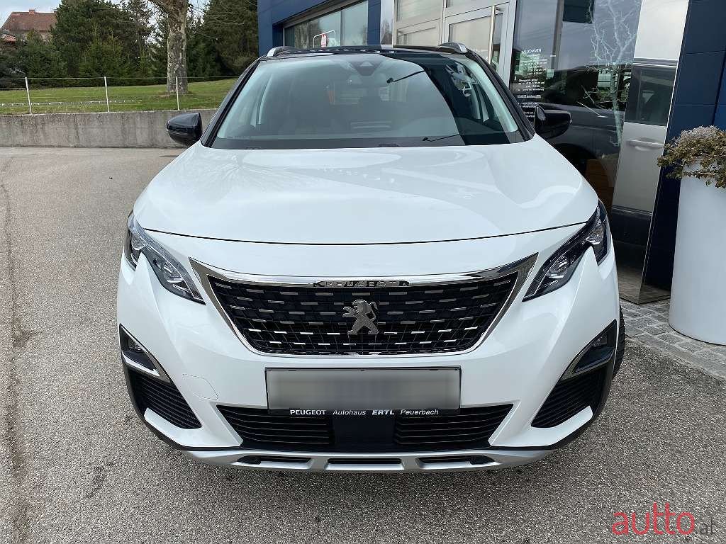 2019' Peugeot 5008 photo #3