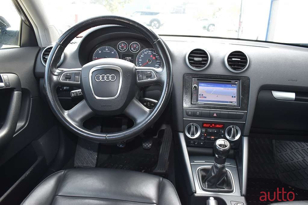 2012' Audi A3 photo #6