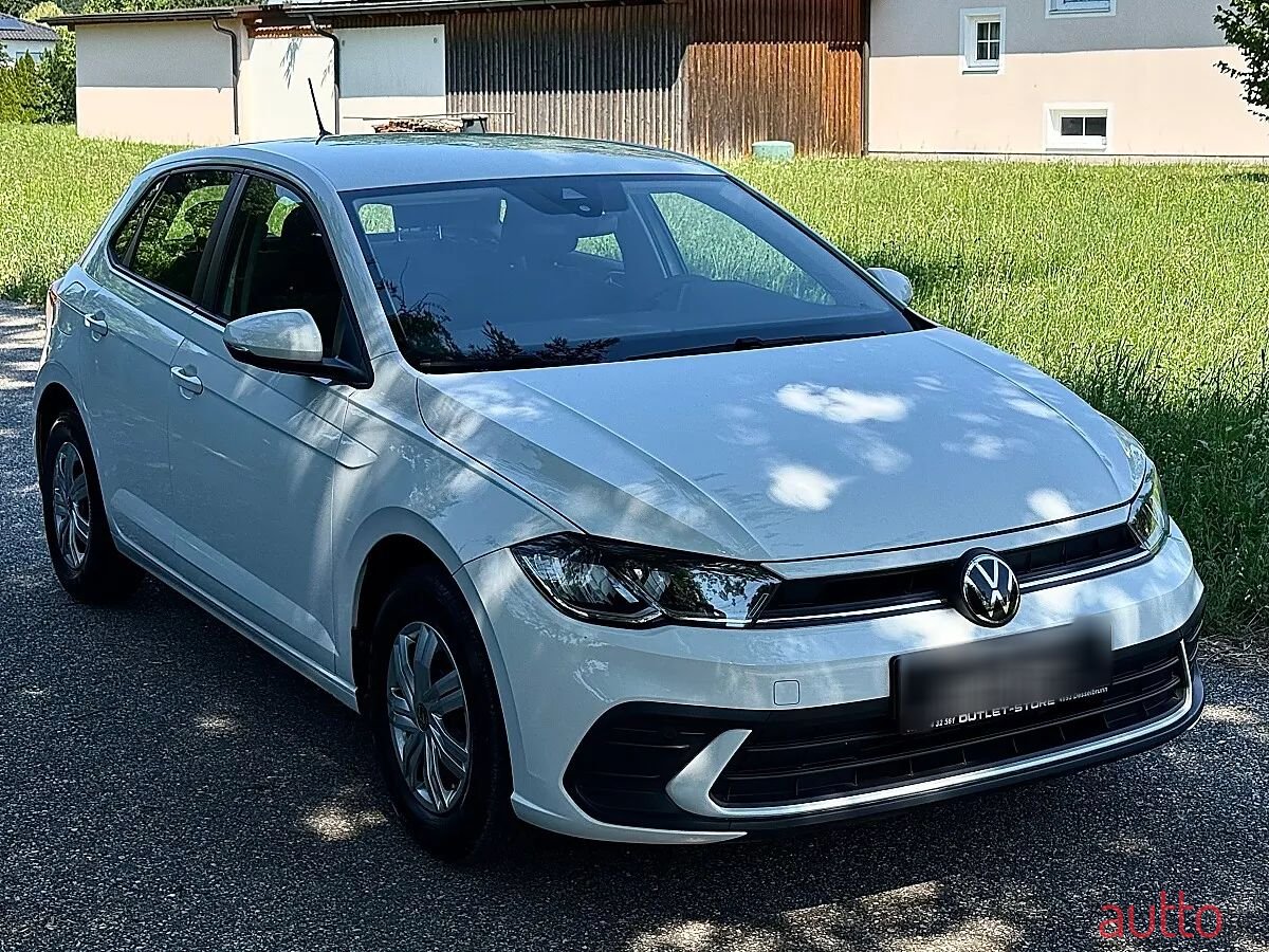 2023' Volkswagen Polo photo #3